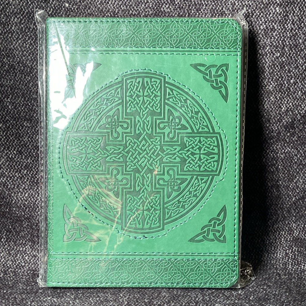 Celtic Artisan Journal Peter Pauper Press